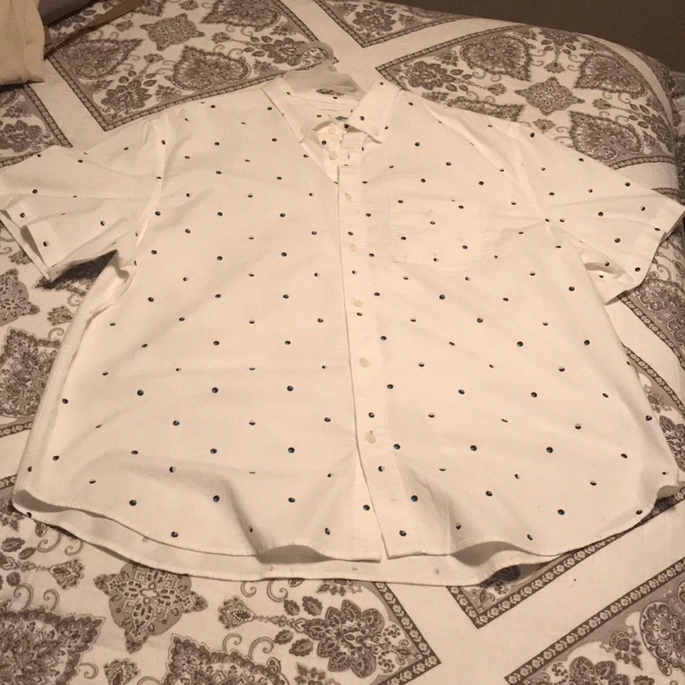 Brand New Old Navy Button Down